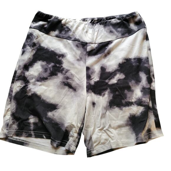 circle threads Pants - Circle trends xl black white tie dye shorts